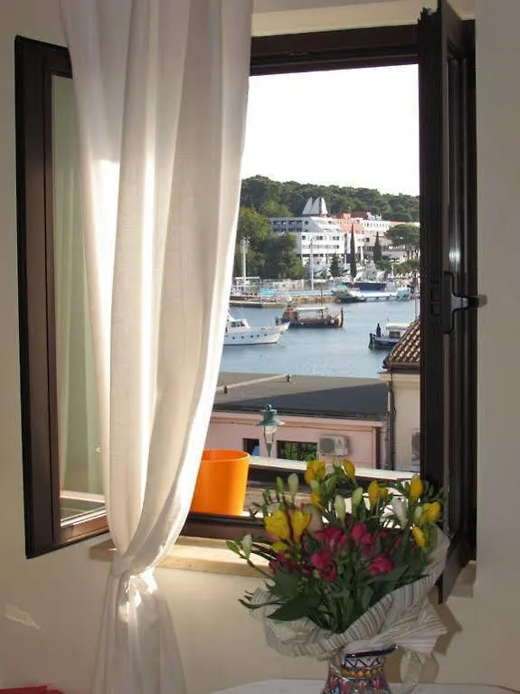 Apartment Guest House Pina Rovinj Croatia