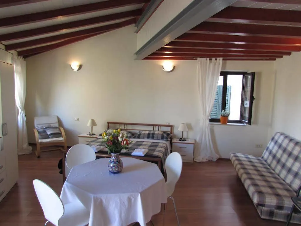 Apartment Guest House Pina Rovinj Croatia